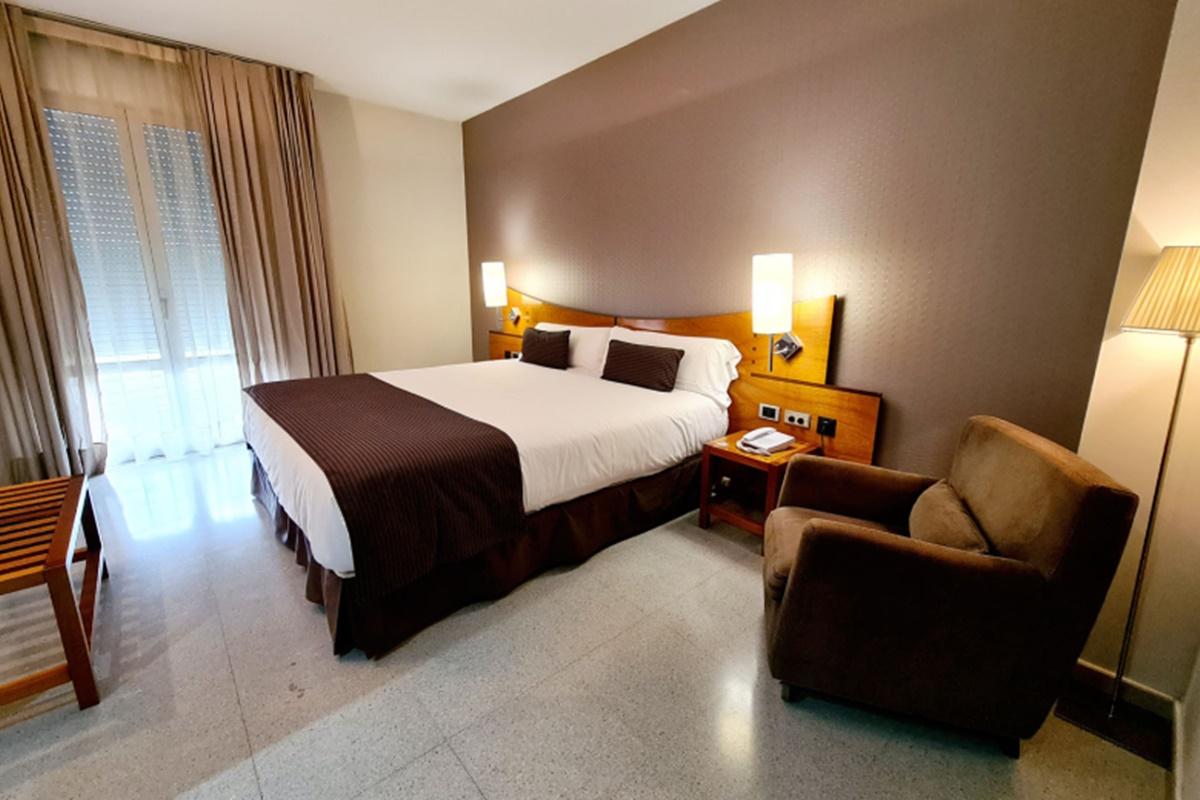 Hotel Granollers Exterior photo