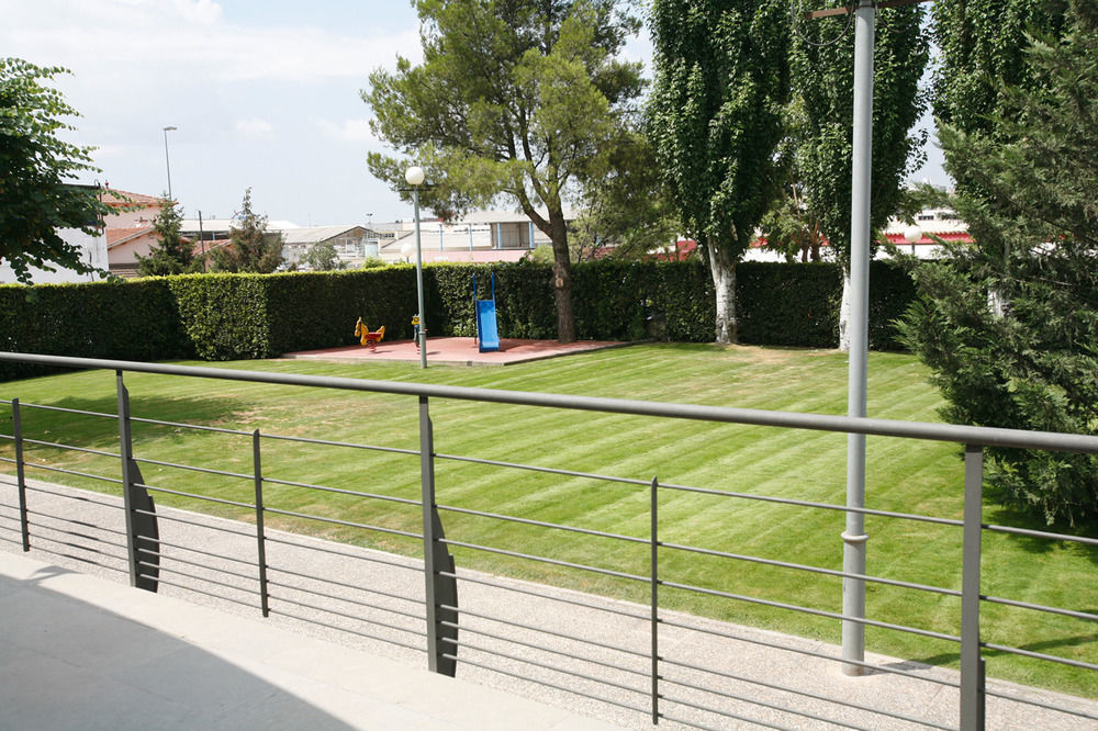 Hotel Granollers Exterior photo